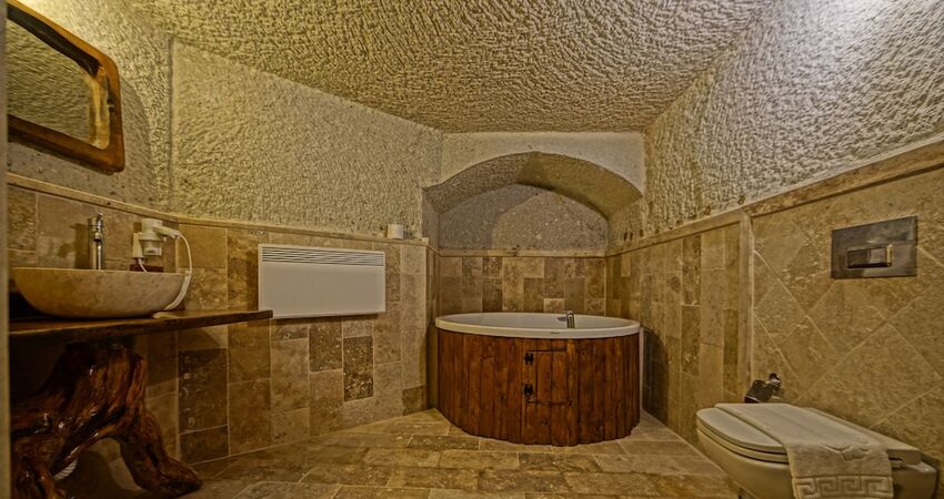 Apex Cave Hotel