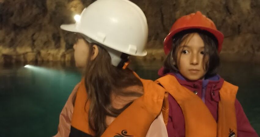 YHT ile  GÜL MEVSİMİNDE TOROSLARDA ORMANA DÜĞMELİ EVLER TURU& GÖLLER  YÖRESİ